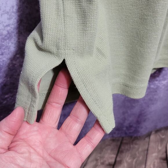 Womens Green Pullover Shirt - Picture 5 of 10